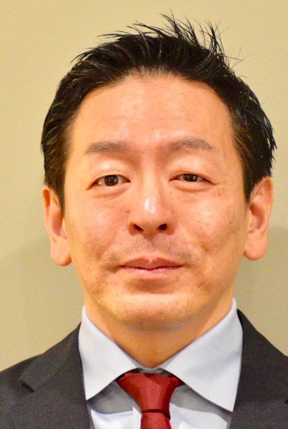 飯田 佳宏