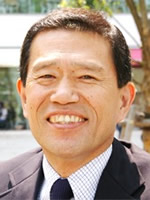 市川 稔