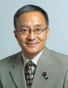 笠井 亮