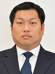 越野 優一