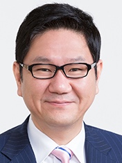 穴見 陽一