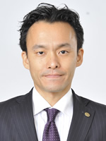 井出 泰介
