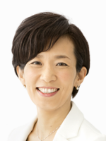 山本 かなえ