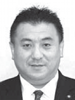 迫 賢二