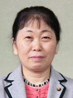 中林 かずえ