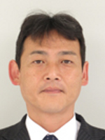 岸 正明