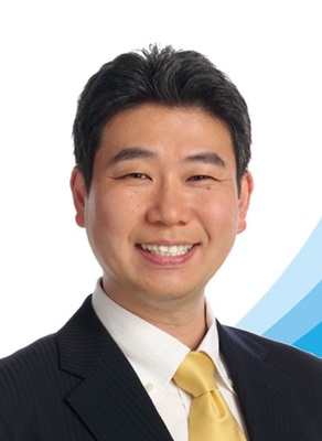 小林 よしお