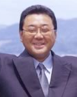 本木 忠一