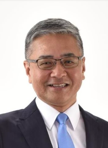 當間 モリオ