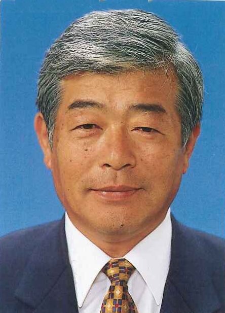川上 いさお