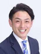 中川 リョウ