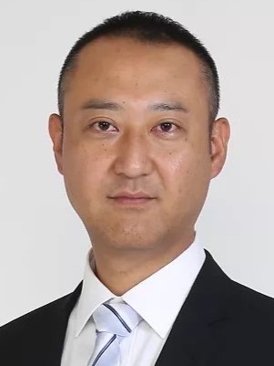 西依 よしき