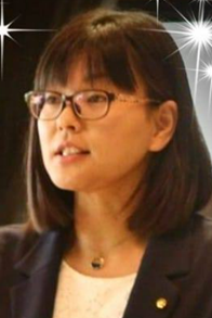 沖原 ゆみ