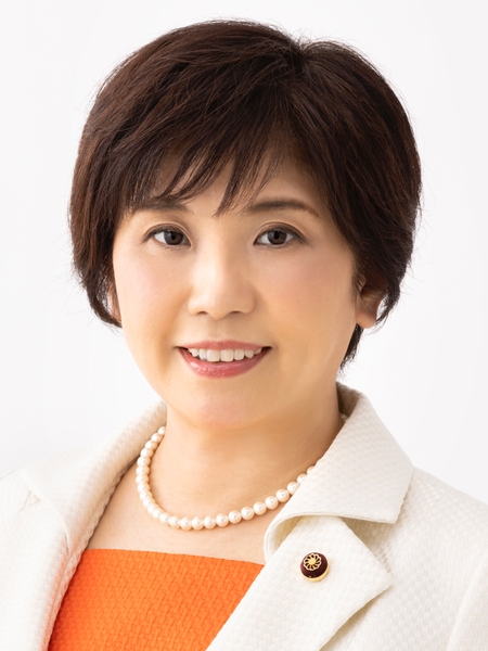 村山 りえ