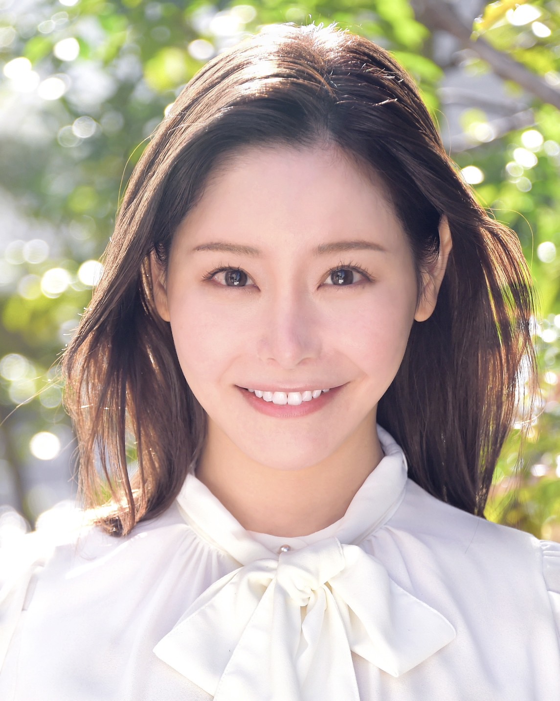 若林 りさ