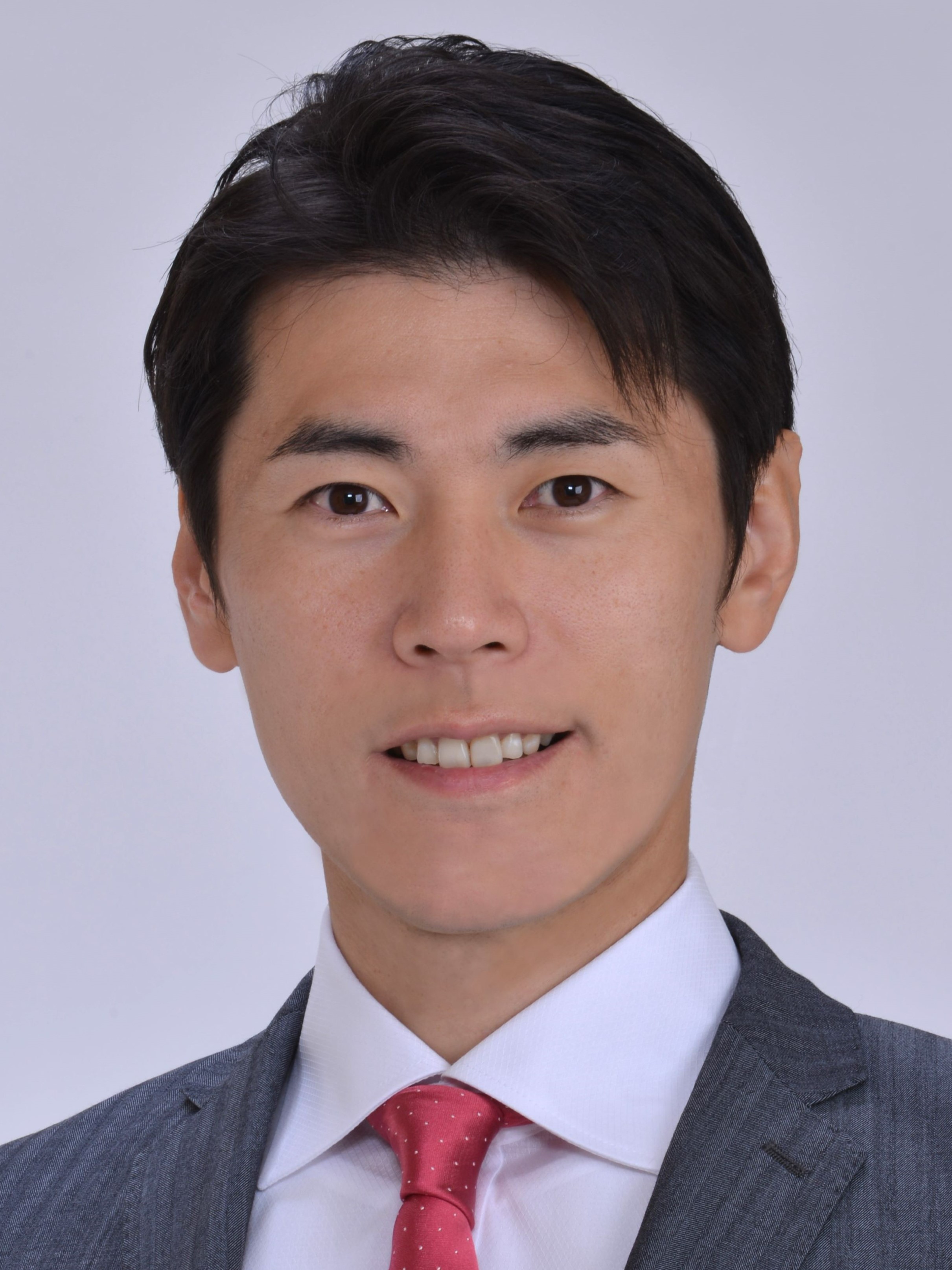 川名 康介