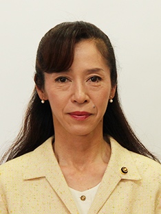 山田 久美