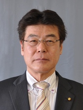 せきとう たつや