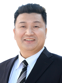 内丸 しんいち