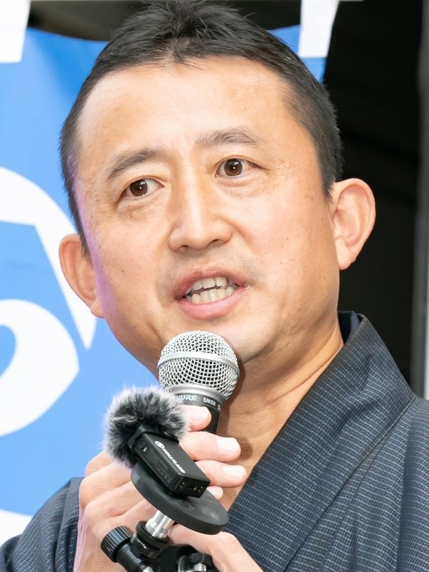 小坂 英二