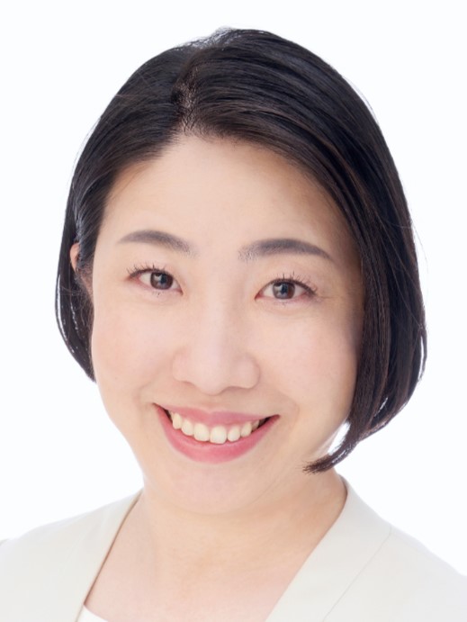 かました 由佳子