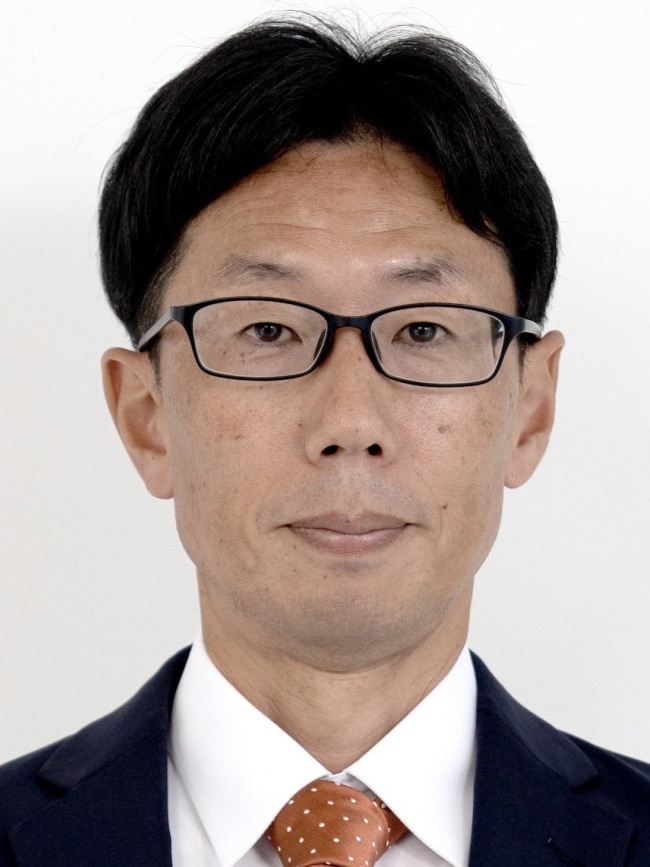 井上 しんや