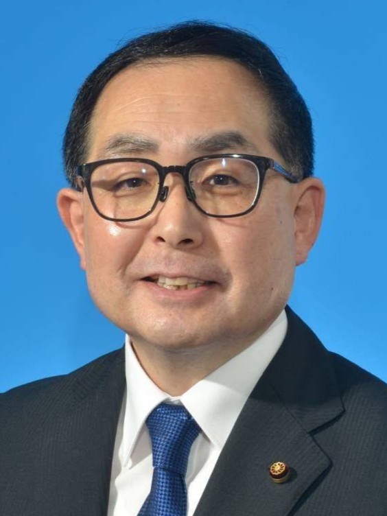 ながい たかふみ