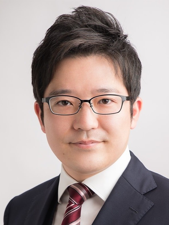 山田 こうへい