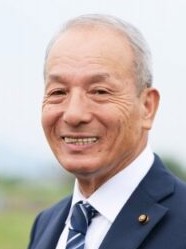 金子 たつお