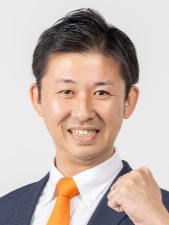 しげい くにあき