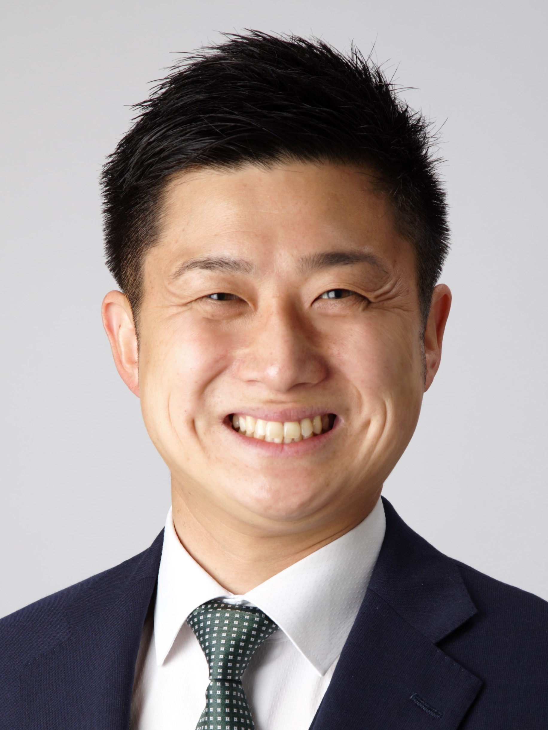 村上 しょうへい