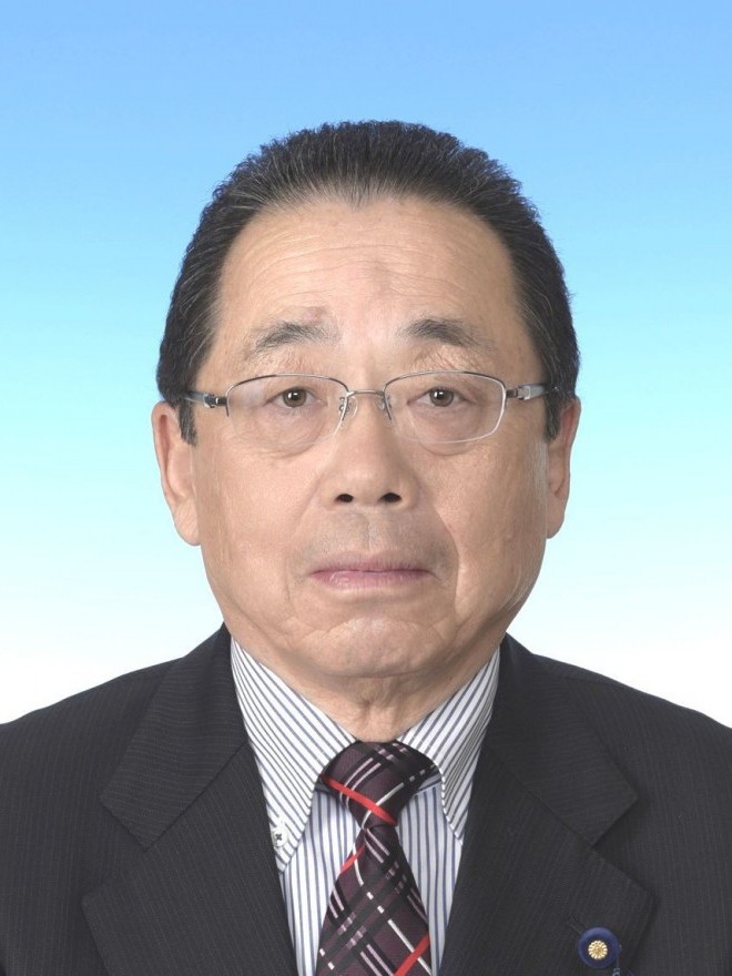 おがさわら 直治