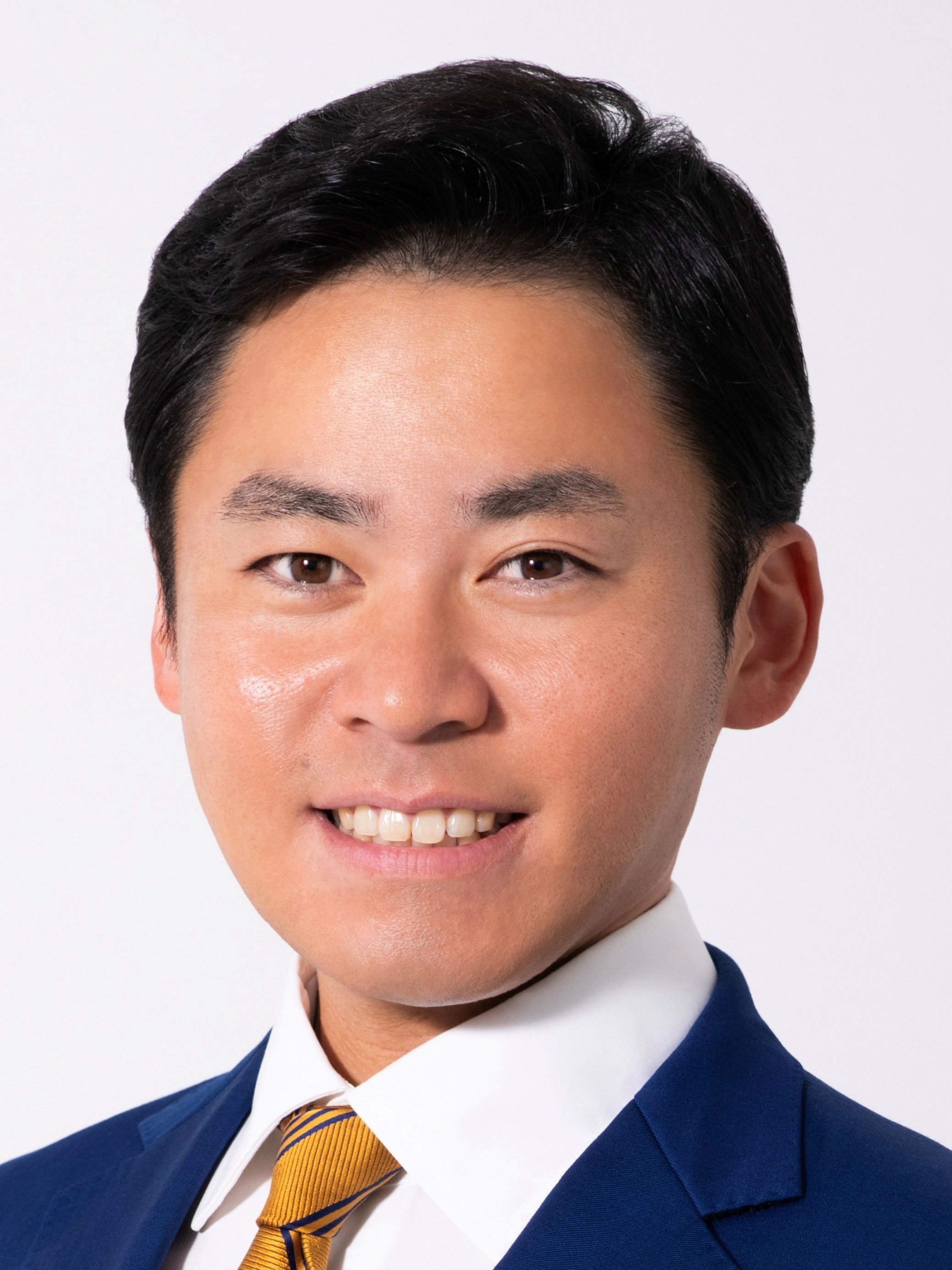 岡田 龍太郎