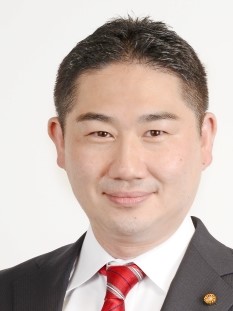 井上 よしひろ