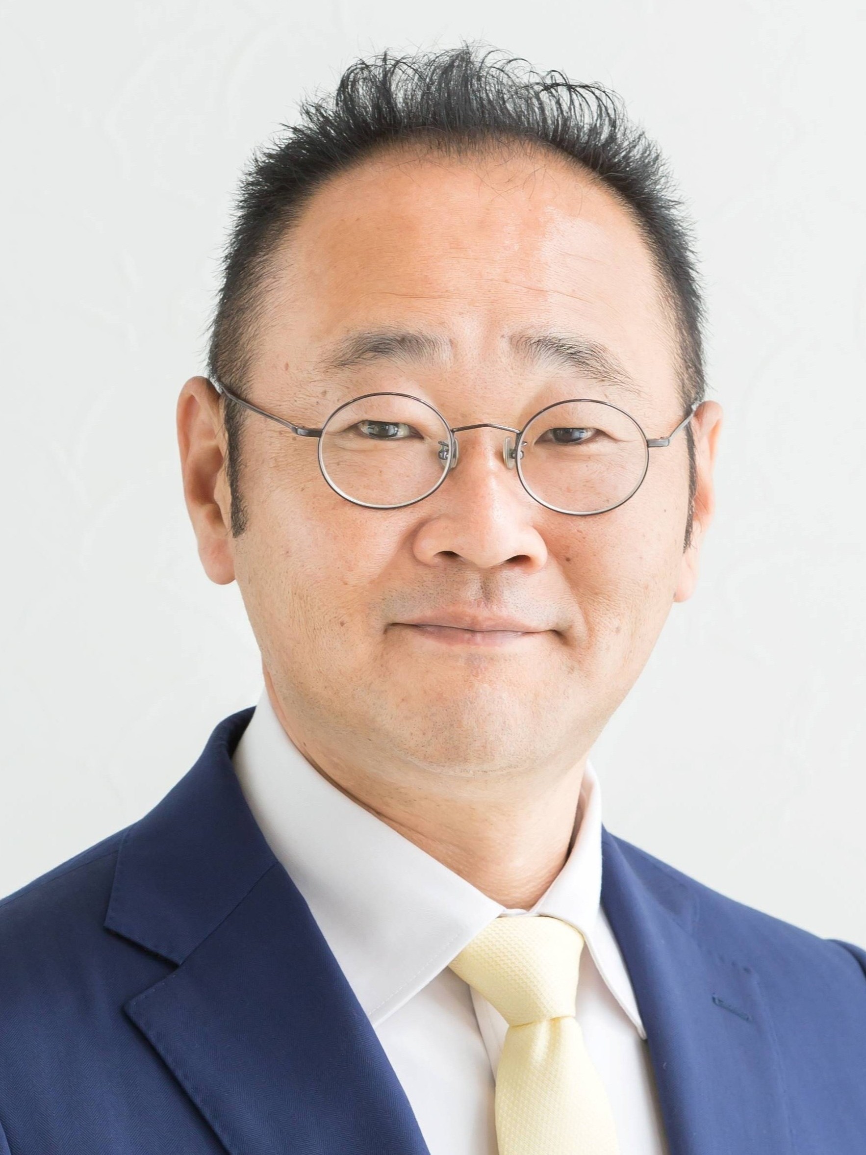 前田 しゅうじ