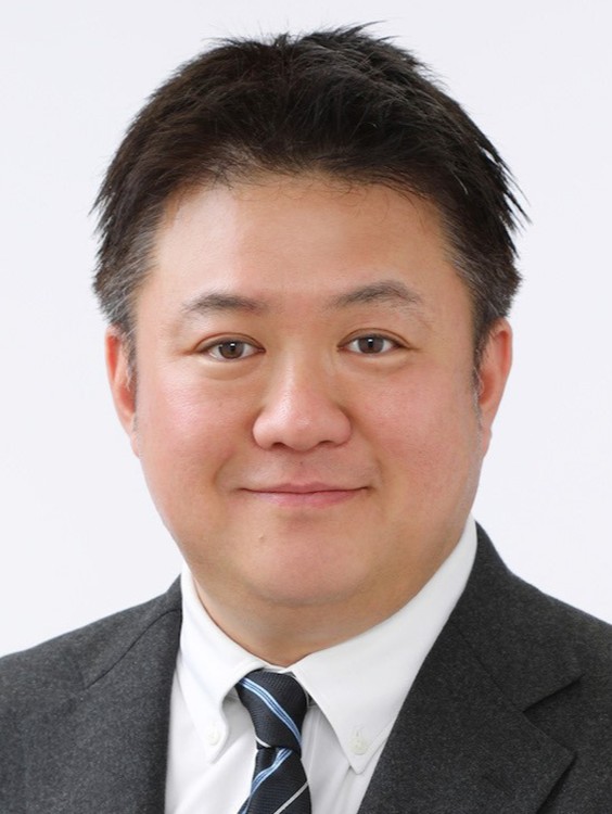 三嶋 りょうへい