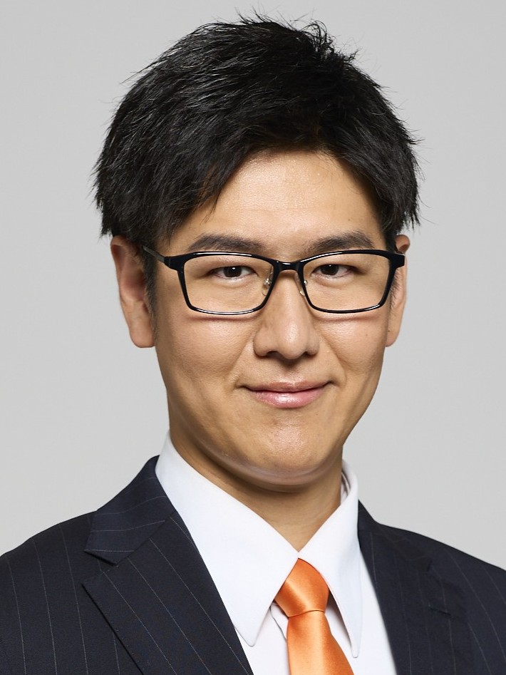 山内 りょうへい