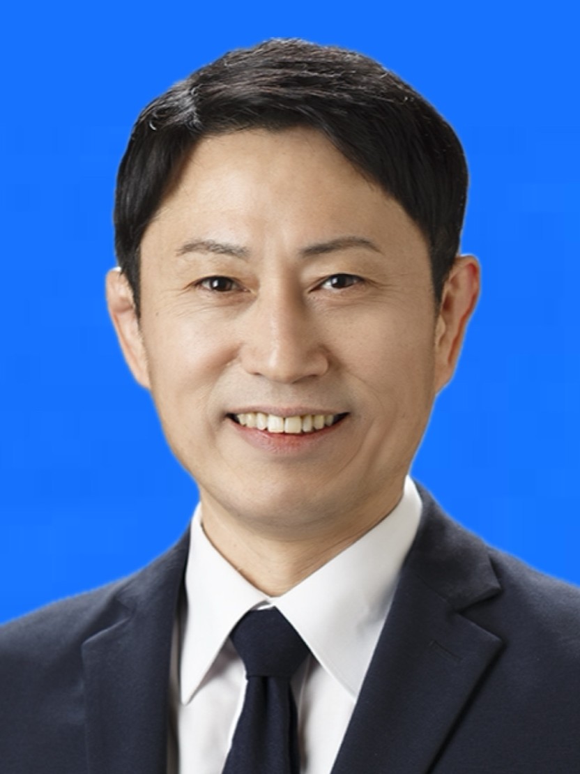 やまがた たかし