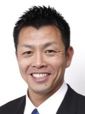 西村 よしたか