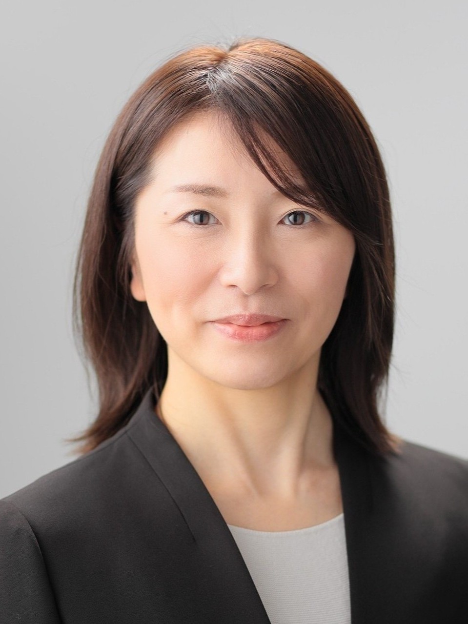 かねまる なおみ