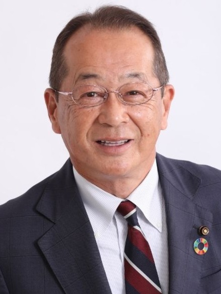 はせ かずや