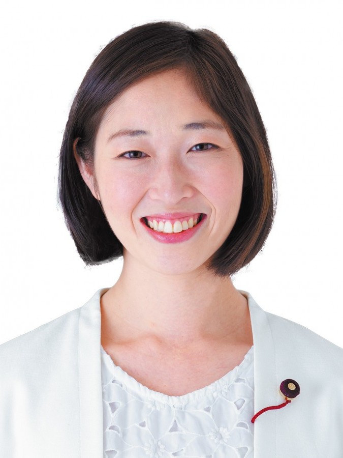 井上 まい