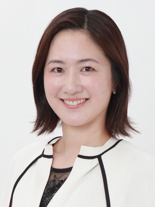 魚住 かな