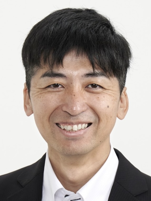 前田 としたか
