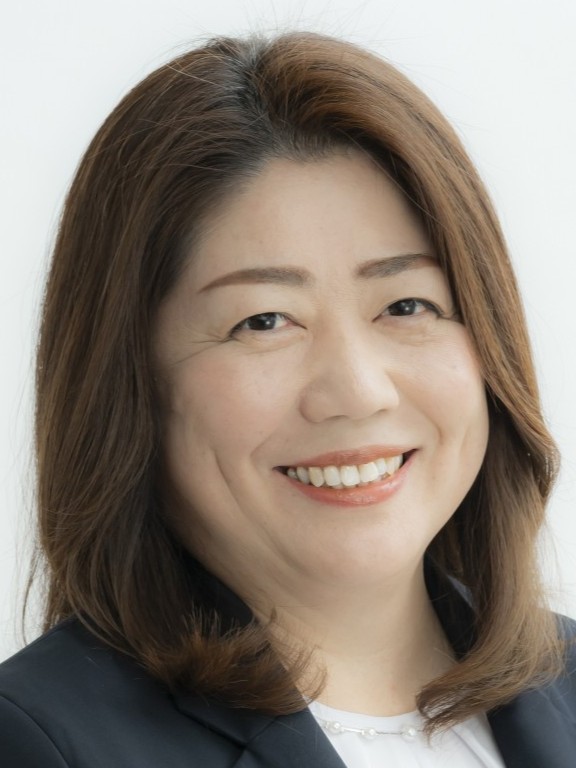 中村 りえ