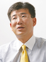 舘 静馬