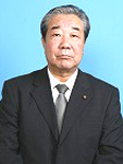 尾崎 靖男