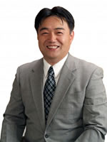 吉田 英策