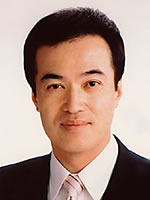 小里 泰弘