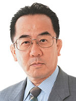 西銘 恒三郎